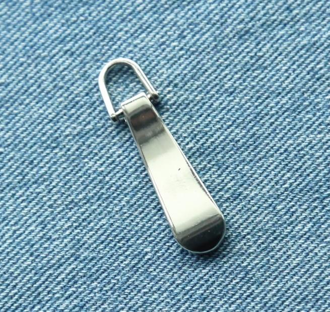 custom shape bright metallic silver zipper logo puller tag for luggage