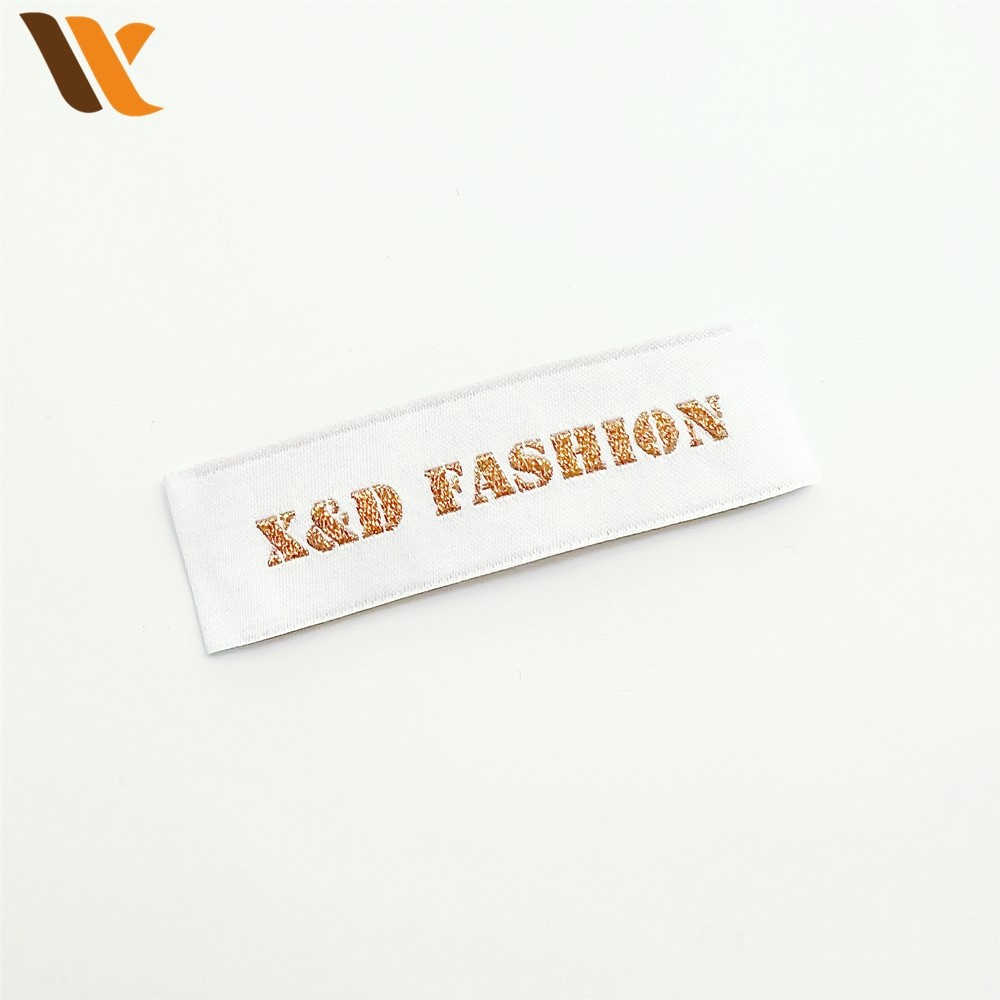 Customize Simple And Elegant Woven Labels