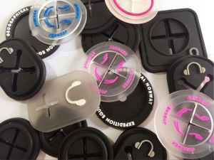 Custom Badge tal-gomma mnaqqxa tal-gomma tal-PVC