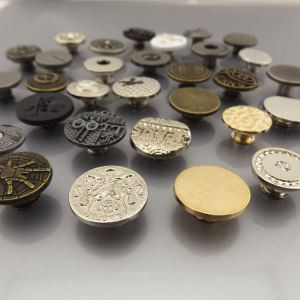 Button Custom Tack għall-Jeans